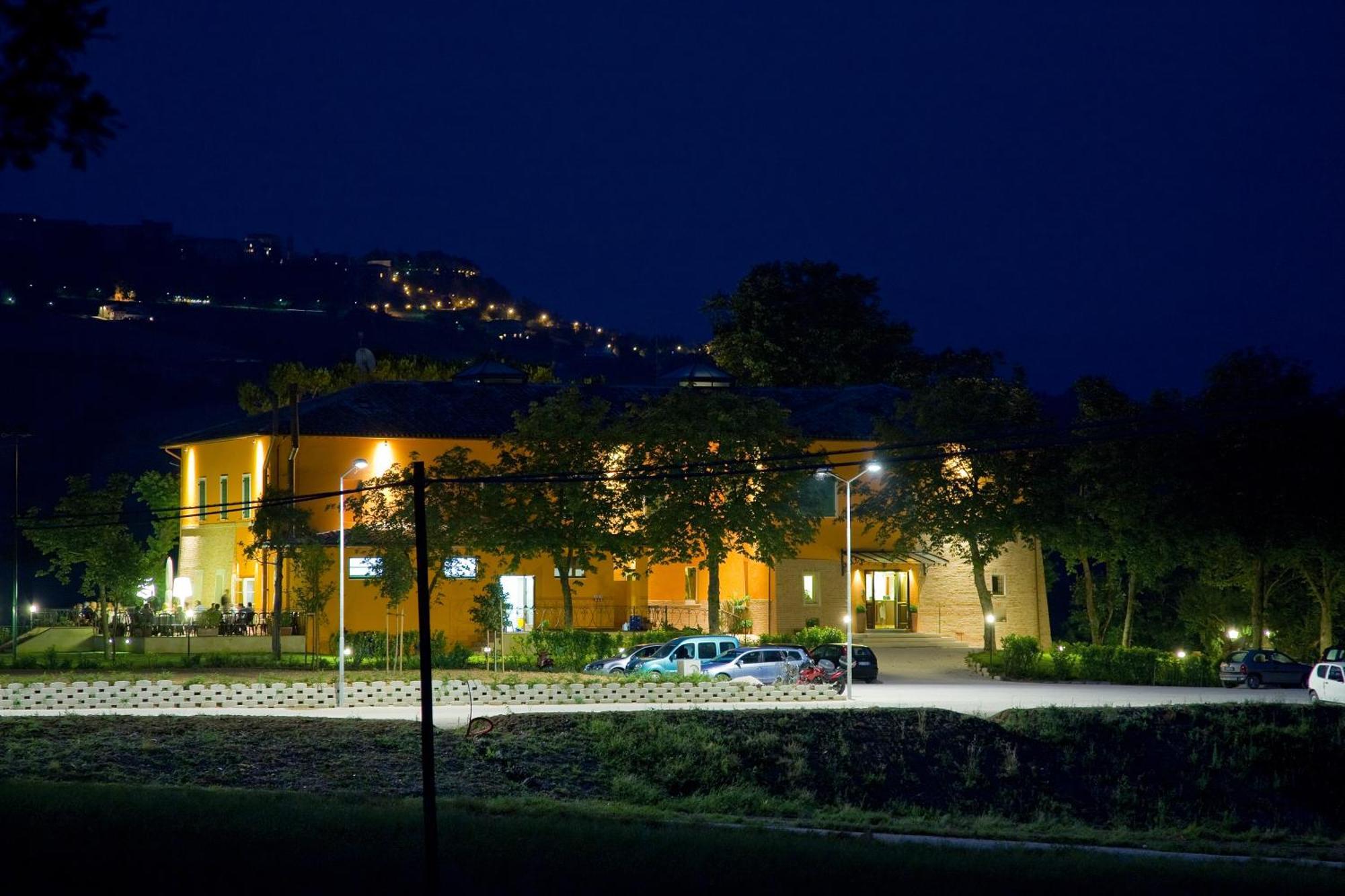 Relais Villa Fornari Camerino Zewnętrze zdjęcie